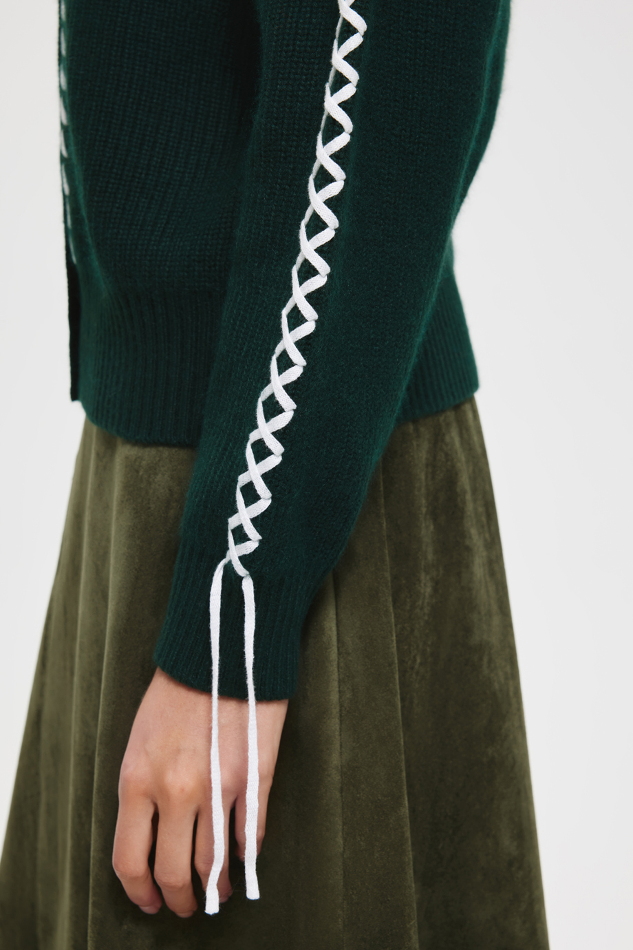 Кардиган с ангорой и декоративными стежками