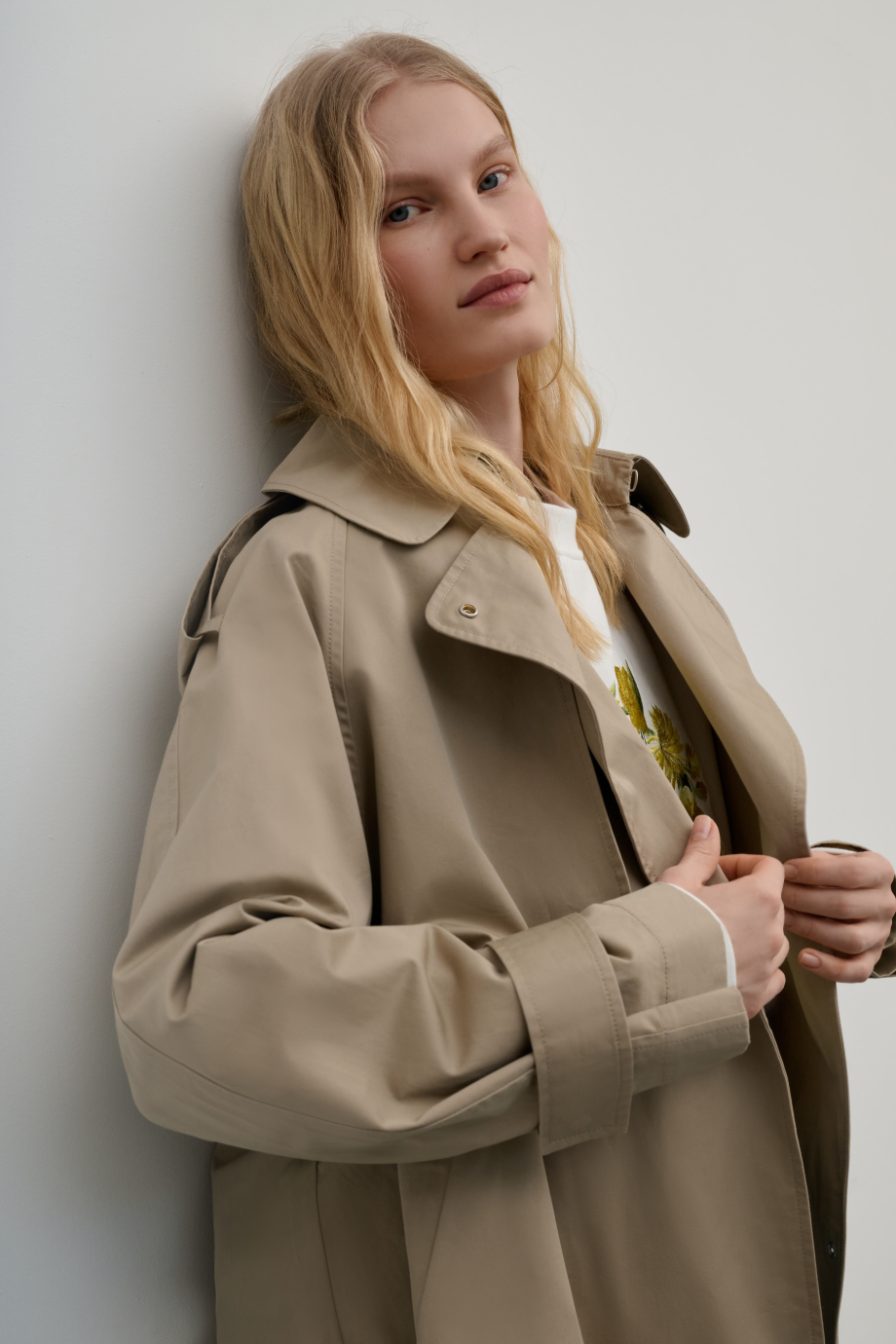 Укороченный плащ