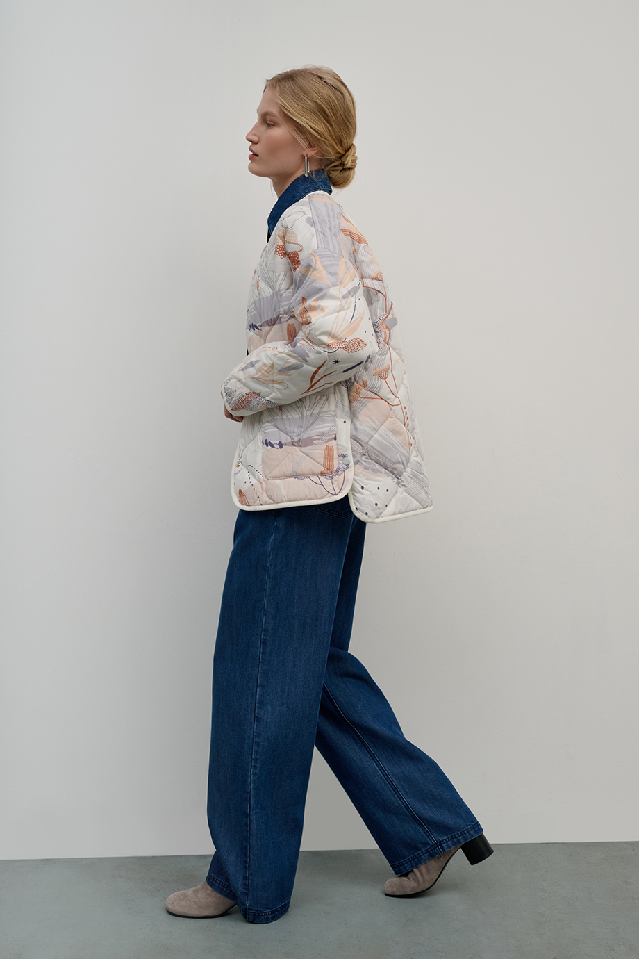 Куртка стеганная с принтом