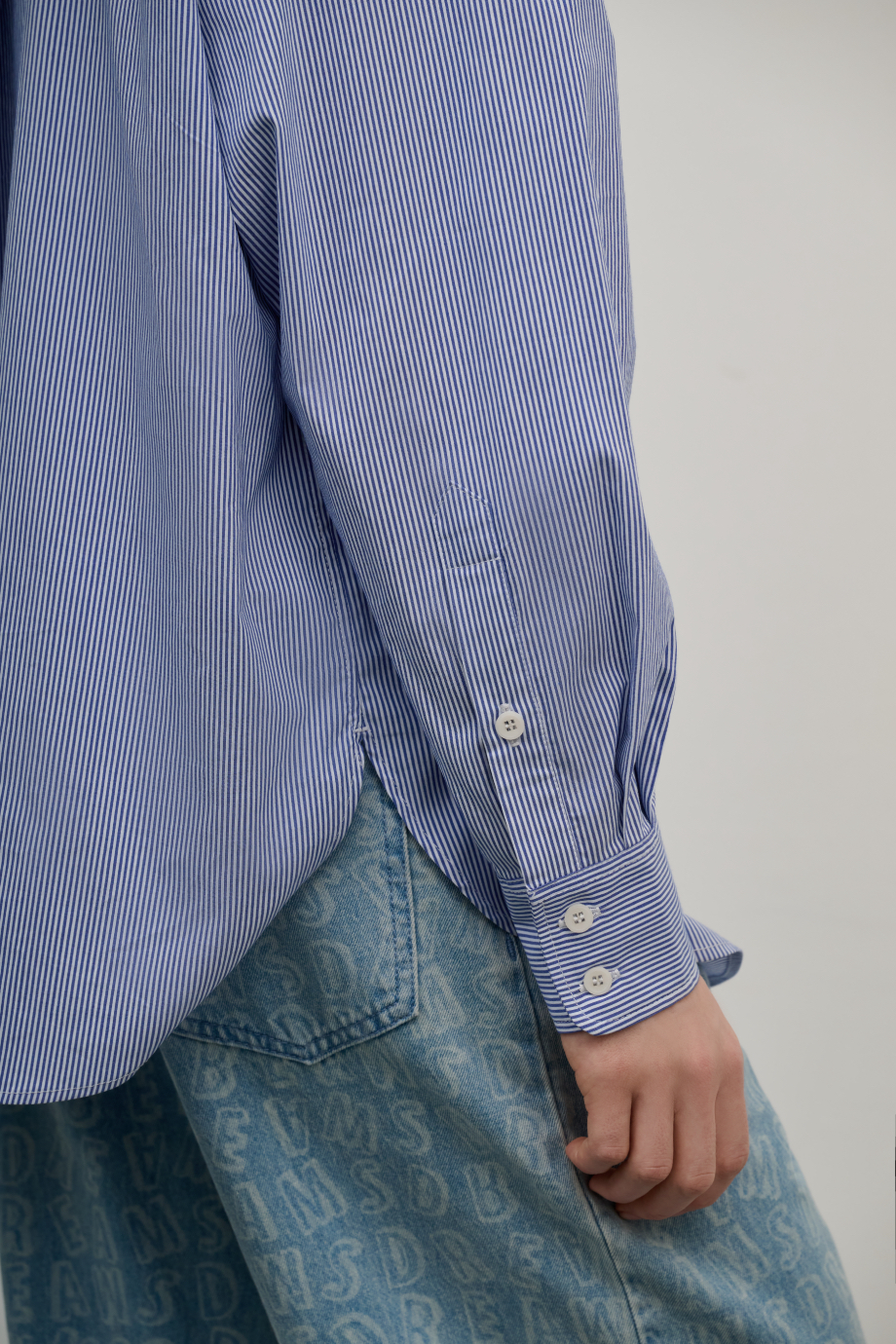 Рубашка свободная с вышивкой