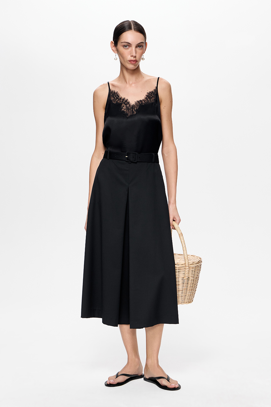 Топ с кружевом