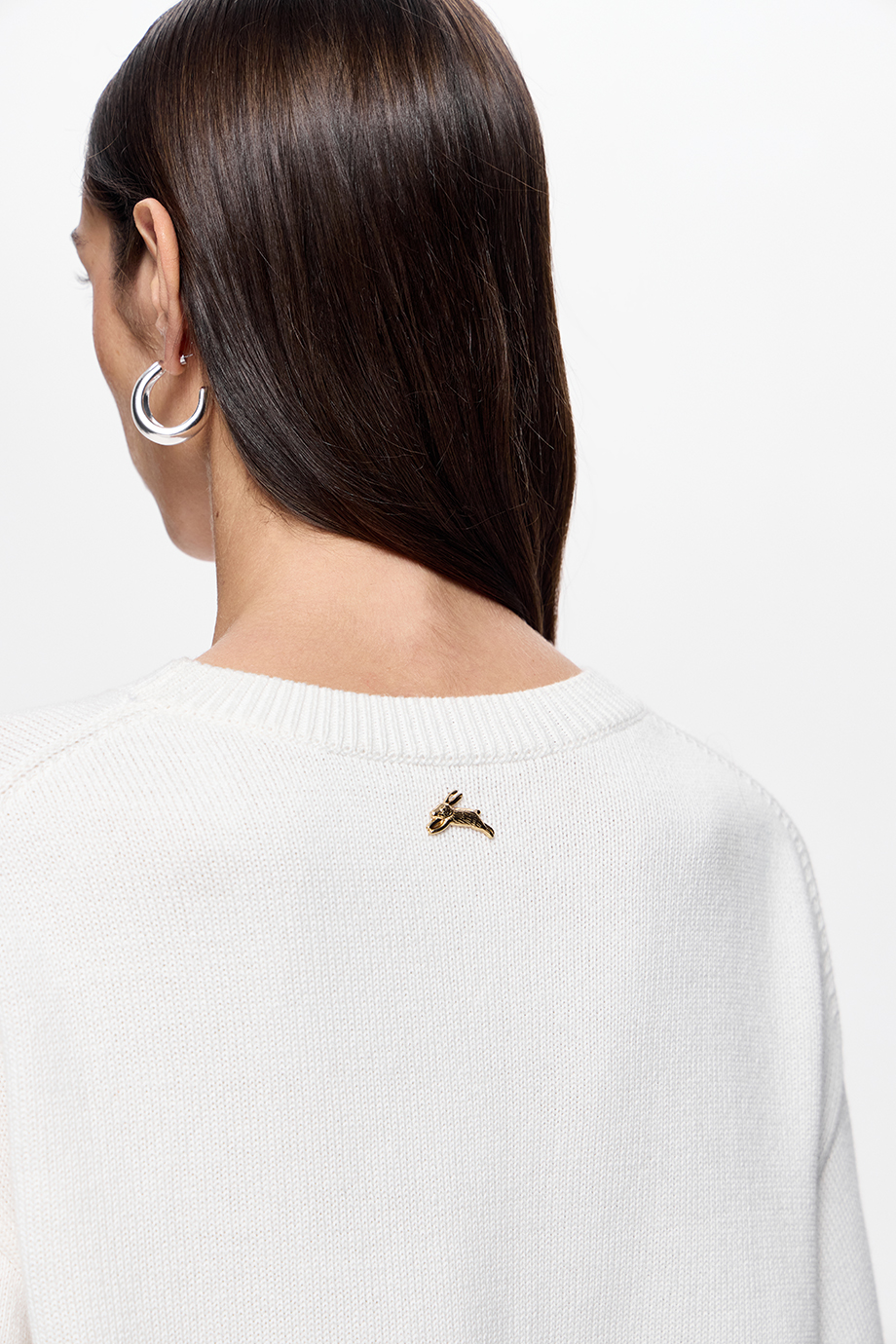 Джемпер с вышивкой