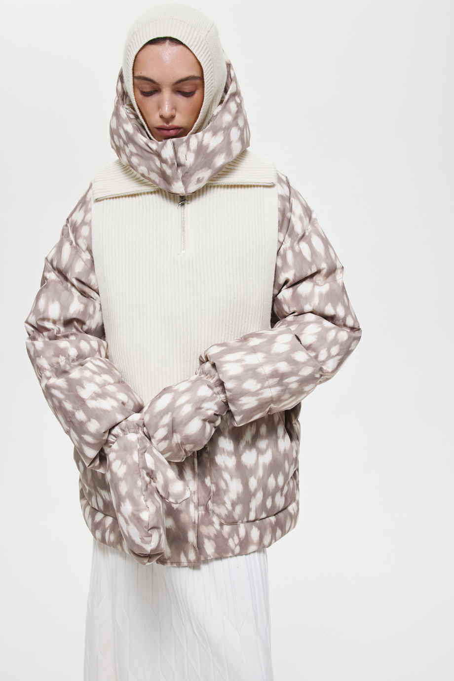 Манишка шерстяная на молнии