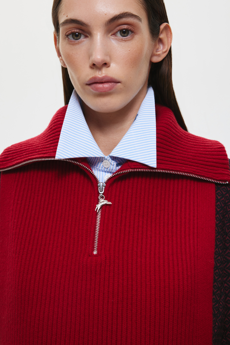 Манишка шерстяная на молнии