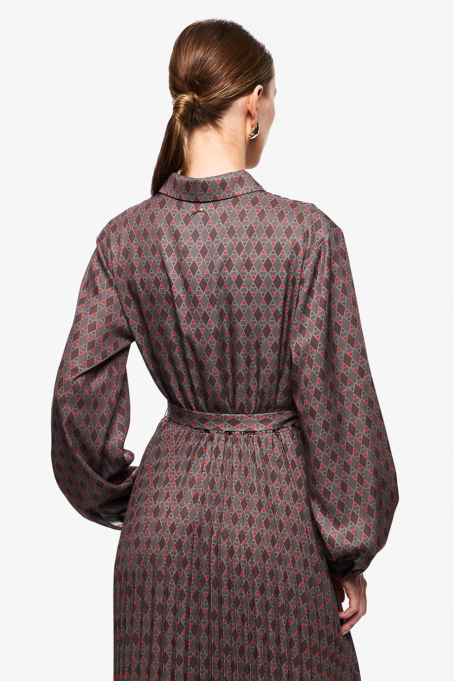 Платье с юбкой-плиссе