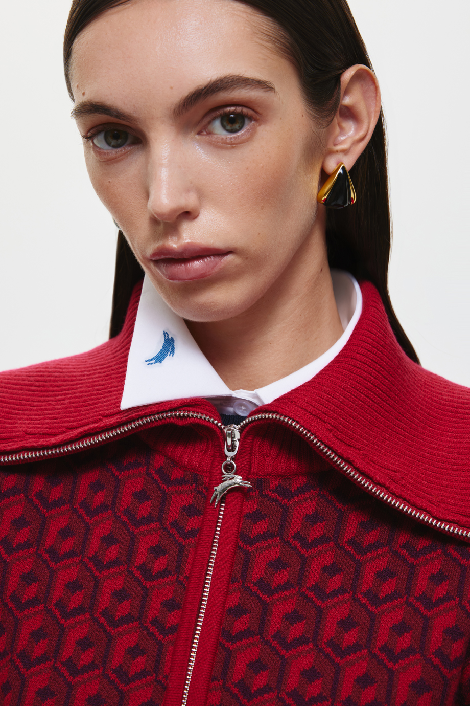 Джемпер с отложным воротником