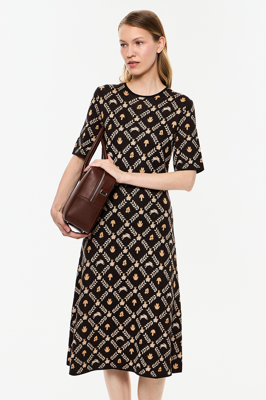 Трикотажное платье