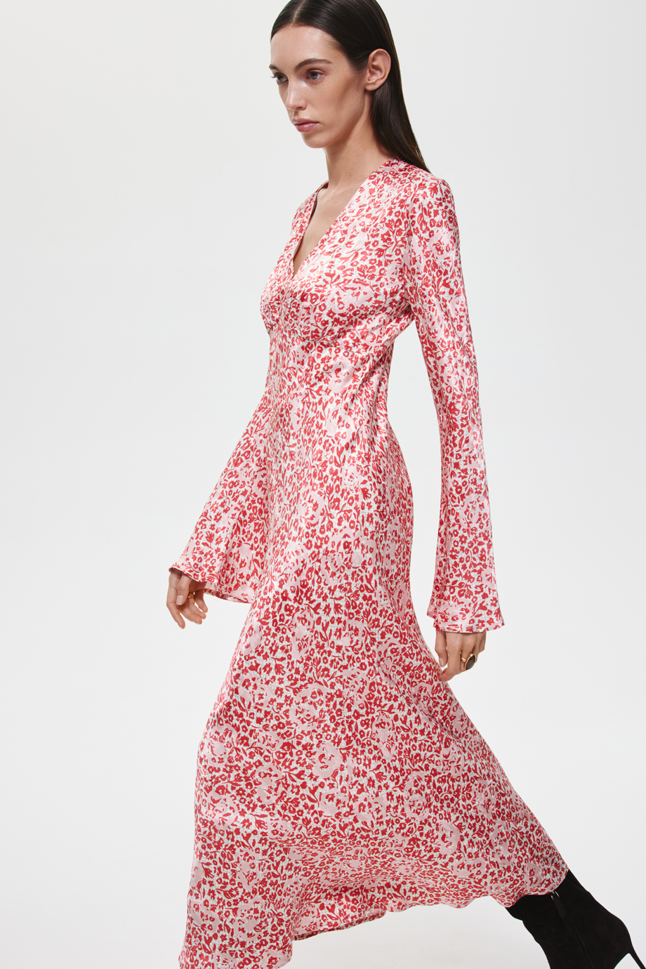 Платье полуприлегающее с принтом