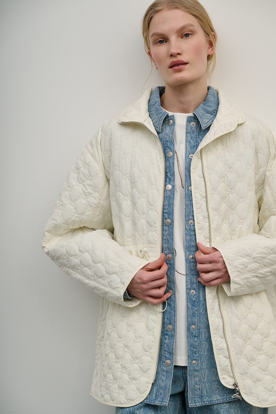 Утепленная куртка Утепленная куртка