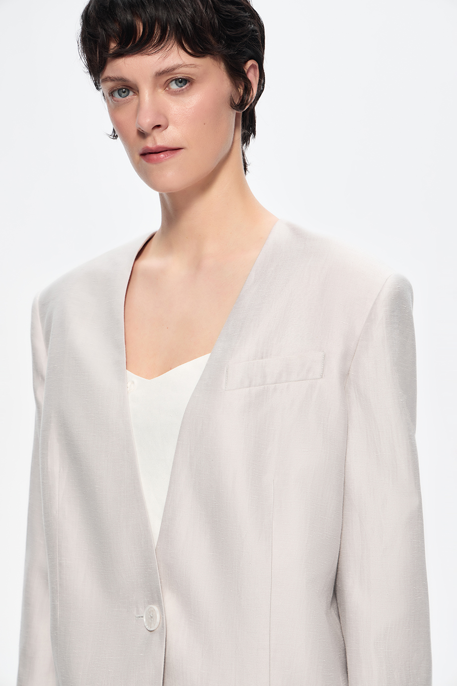 Жакет из жемчужного льна