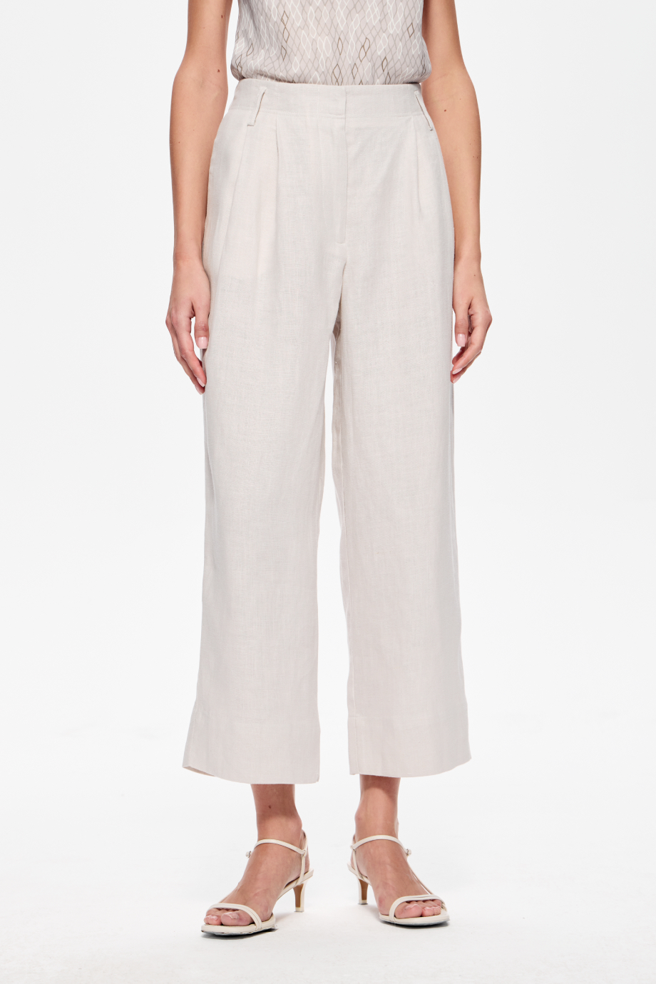 Льняные брюки