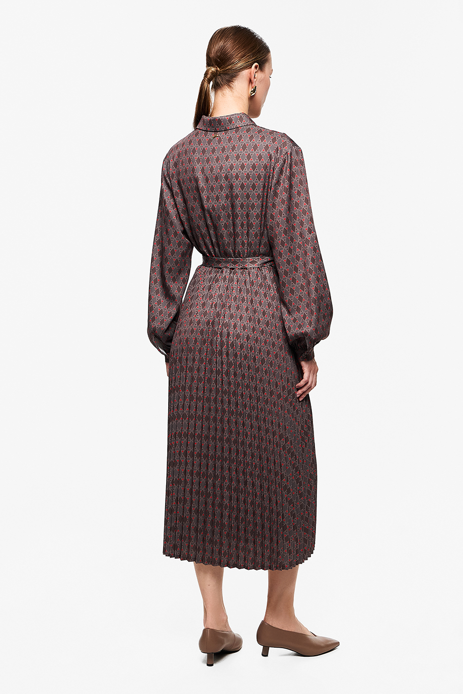 Платье с юбкой-плиссе