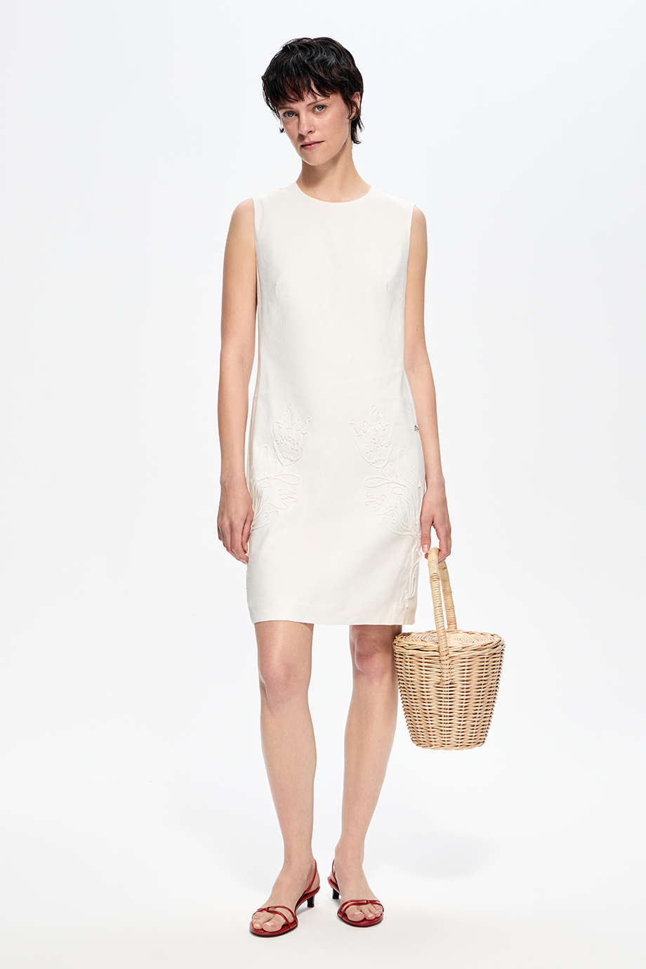 Льняное платье