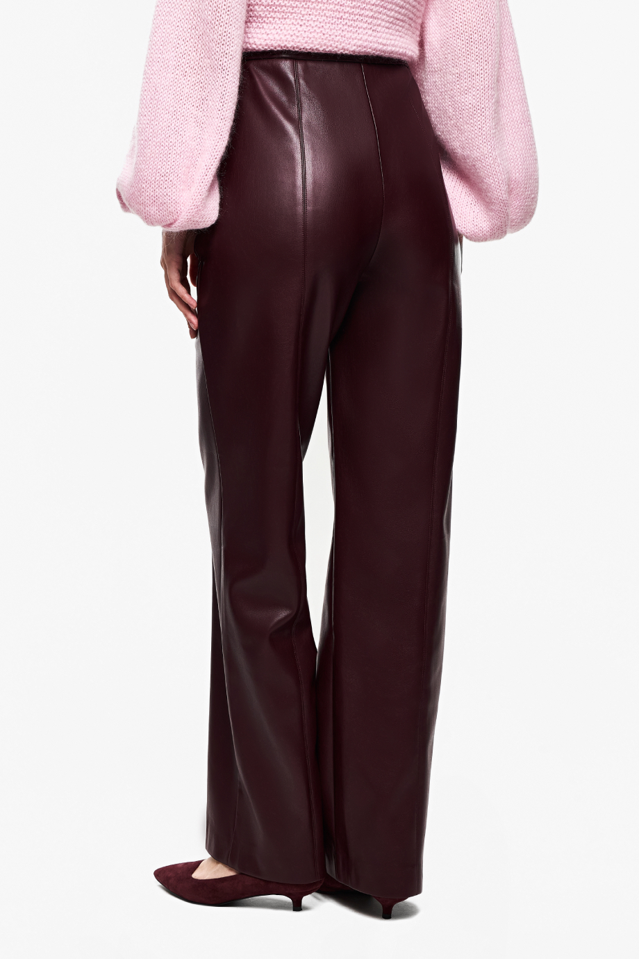 Брюки из экокожи