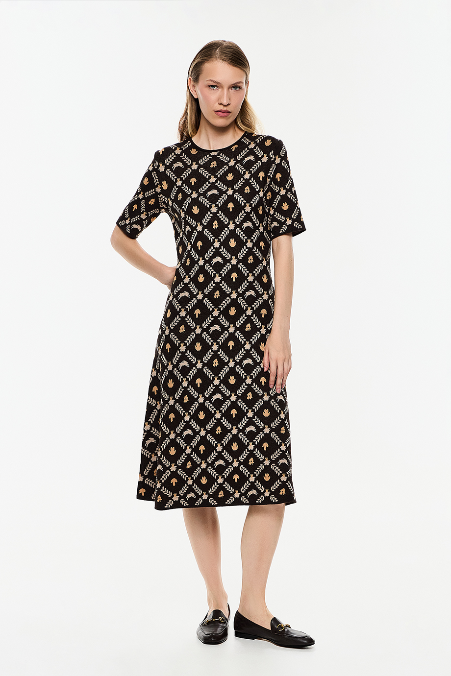 Трикотажное платье