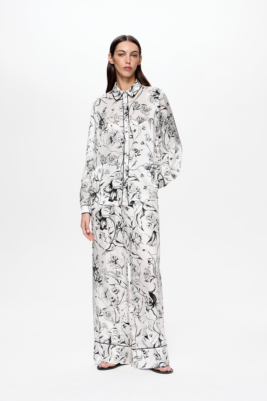 Брюки шелковые с принтом