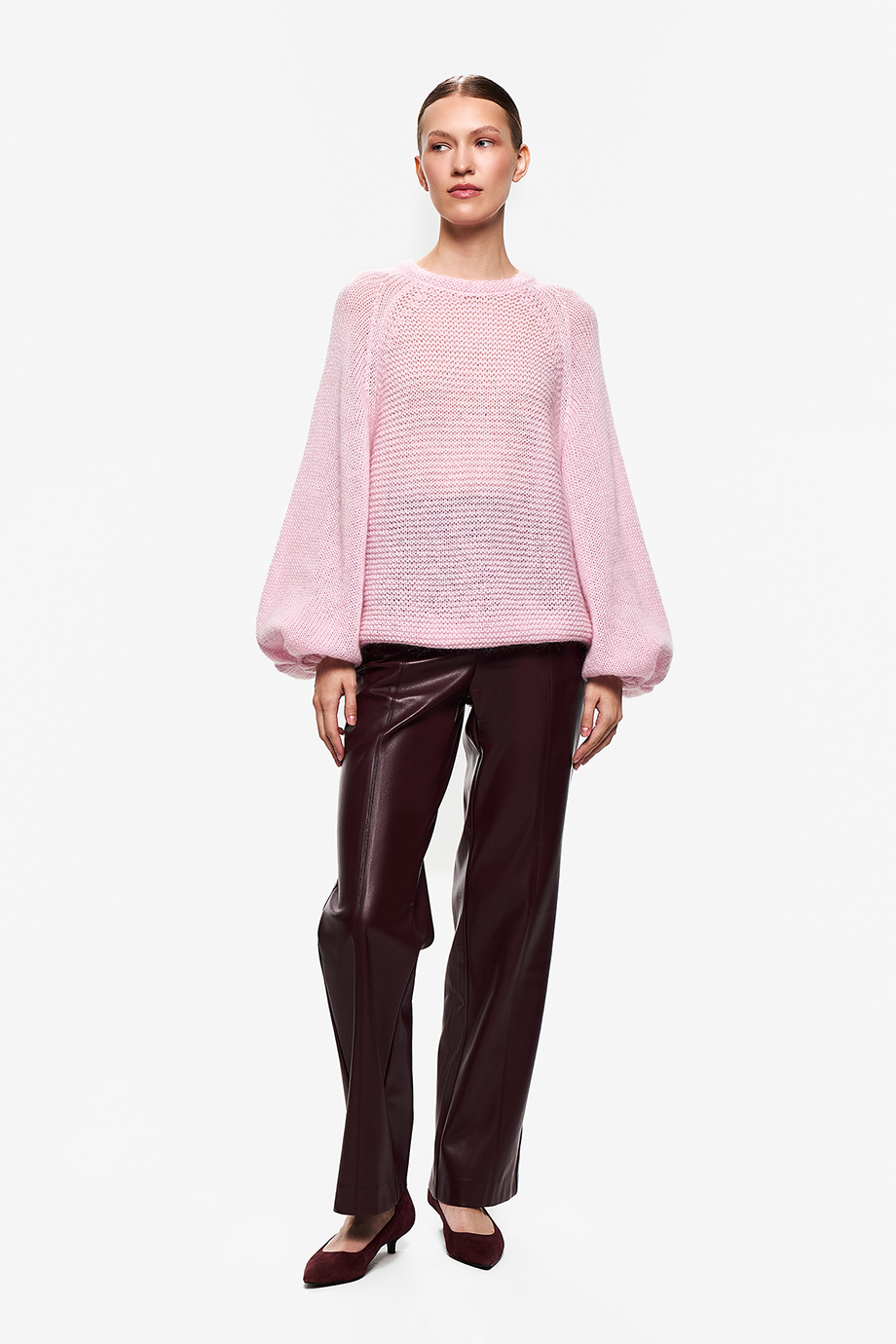 Брюки из экокожи