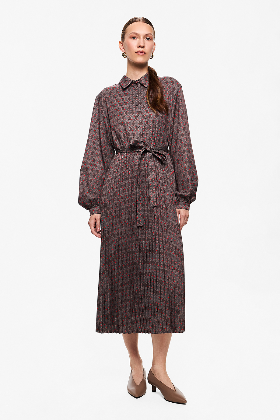 Платье с юбкой-плиссе