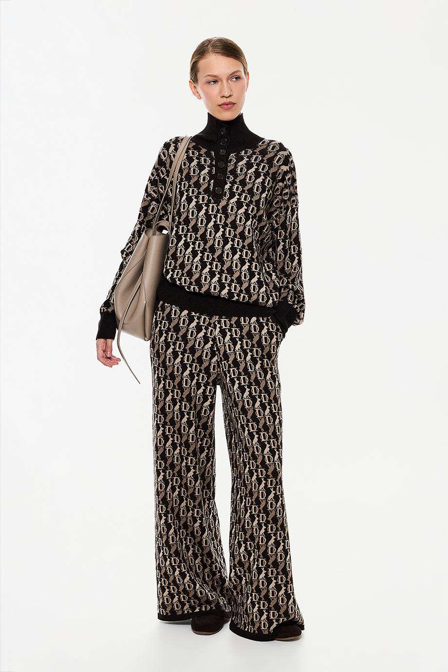 Вязаные брюки Вязаные брюки