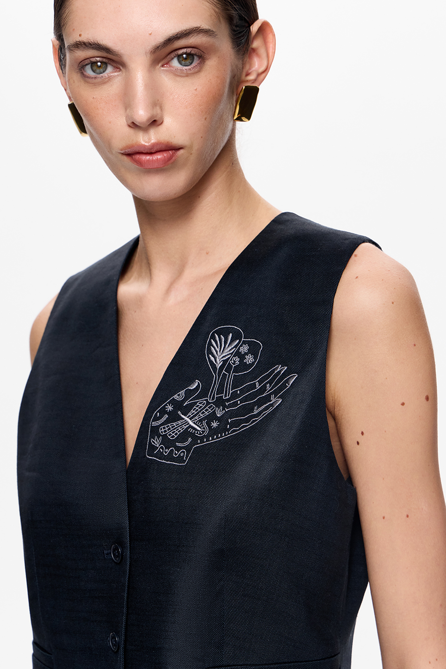 Льняной жилет