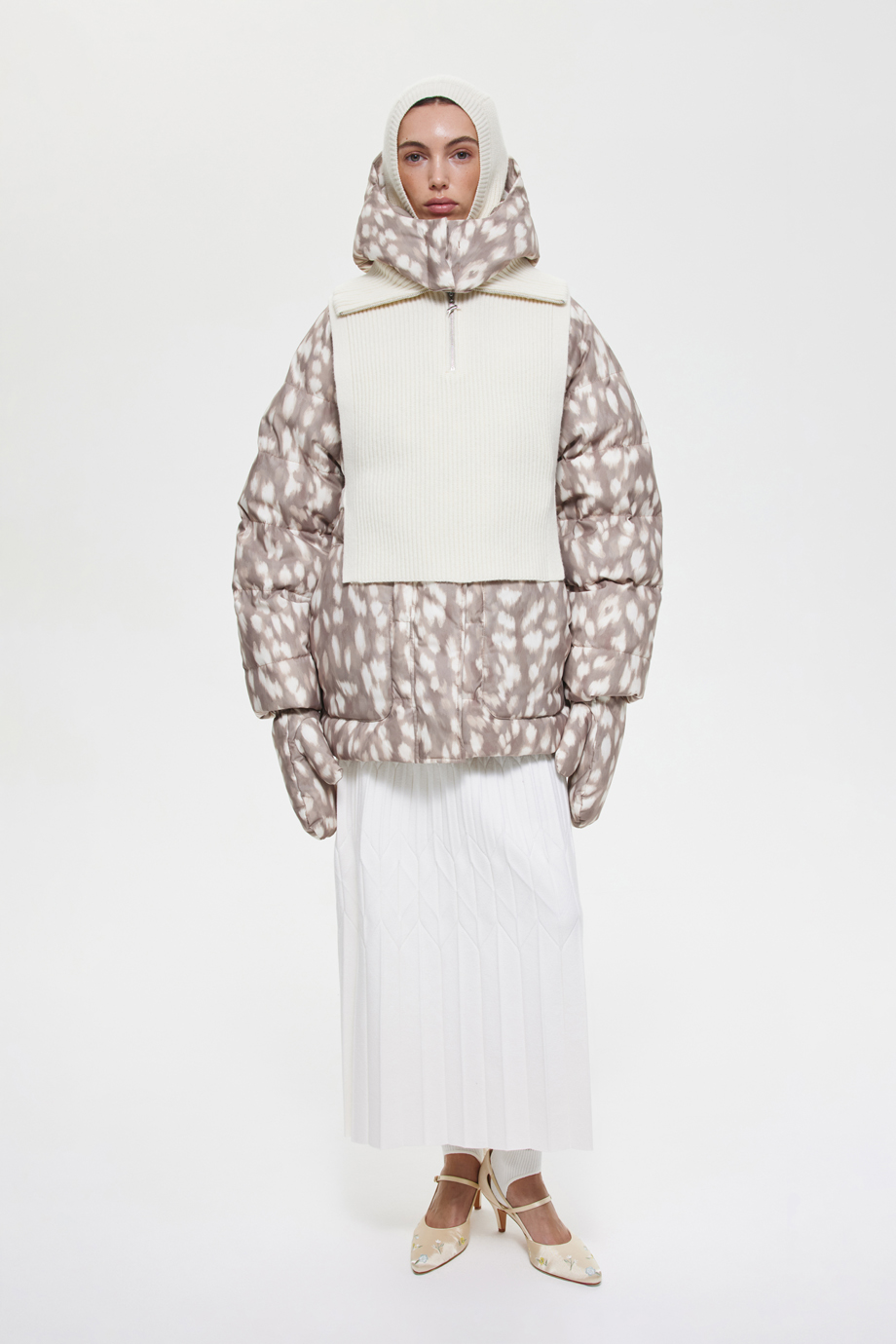 Манишка шерстяная на молнии