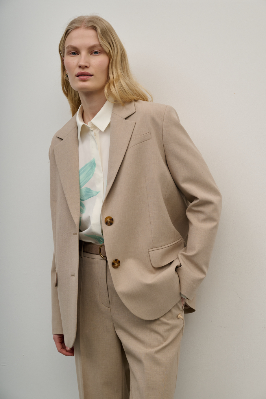 Однобортный жакет