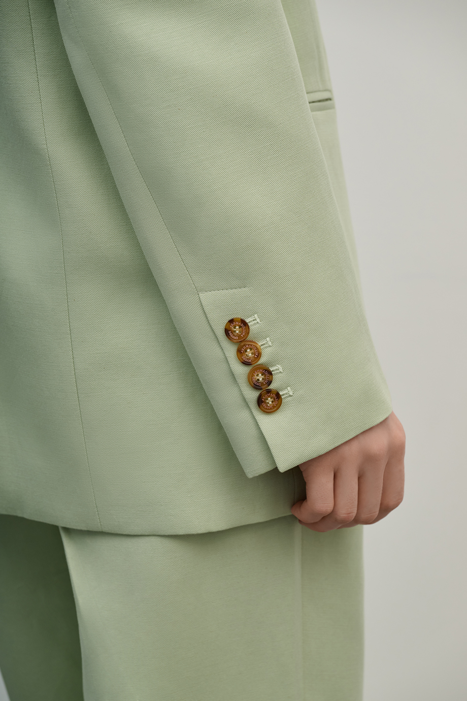 Однобортный жакет