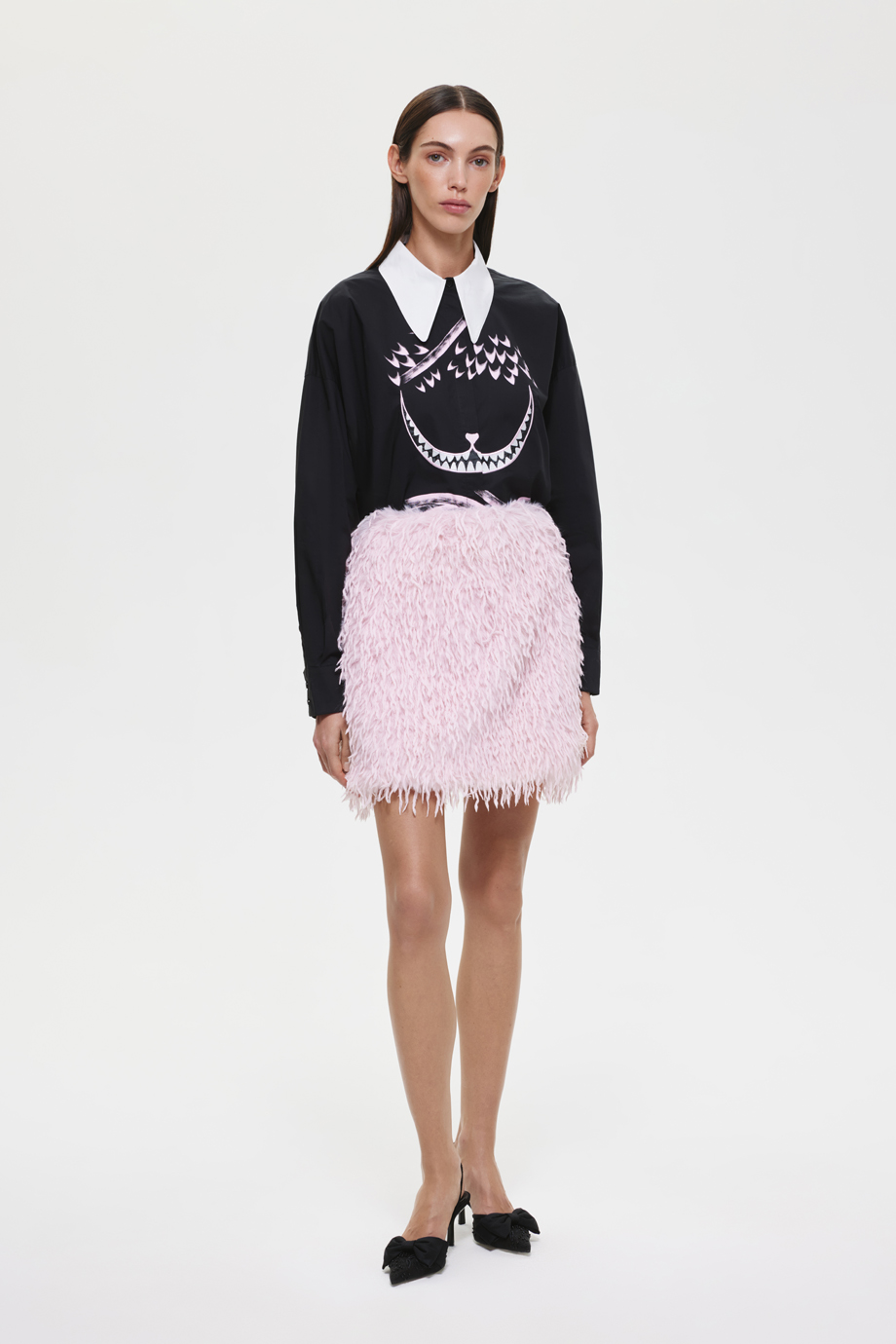 Блузка с принтом и вышивкой