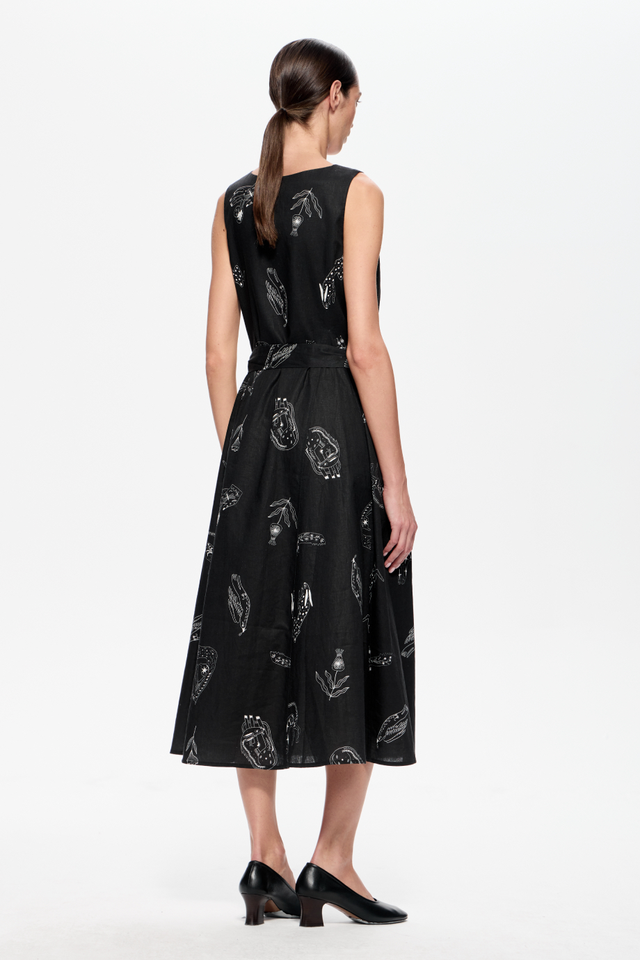 Льняной сарафан