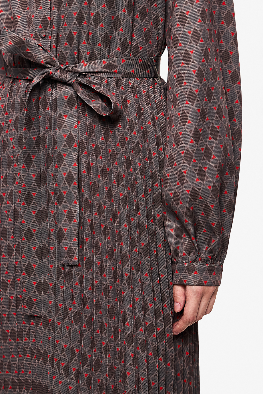 Платье-миди