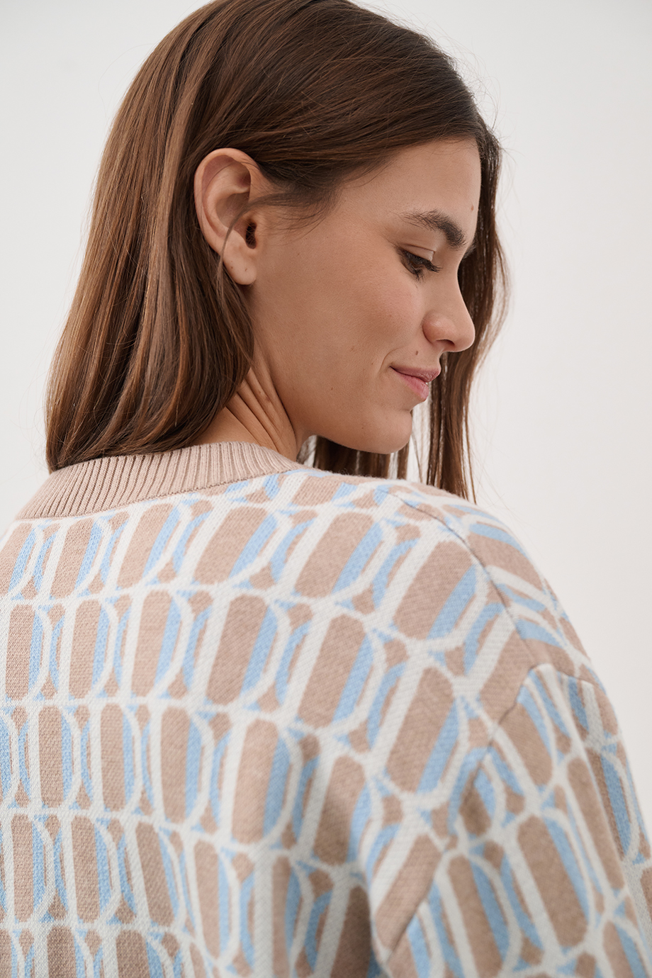 Кардиган с лого-паттерном