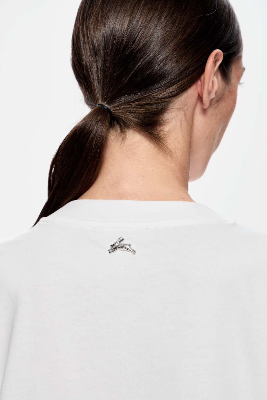 Футболка с вышивкой