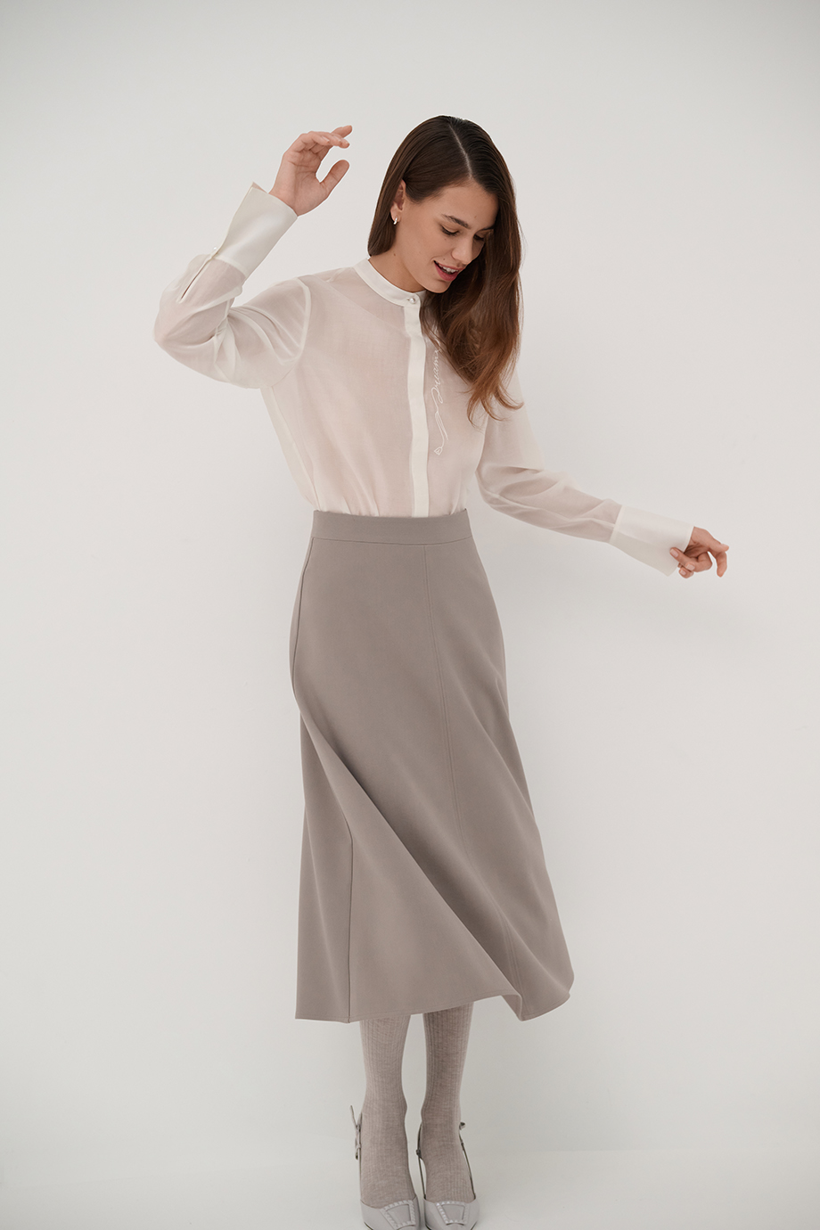 Блузка из тенселя с вышивкой