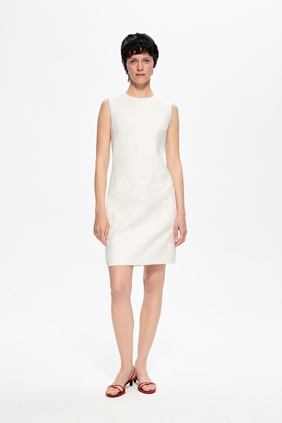 Льняное платье