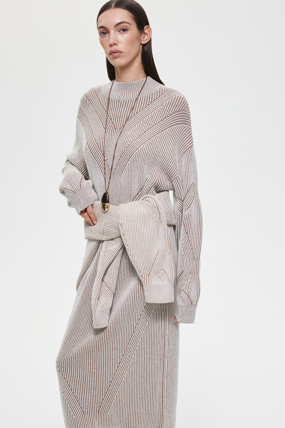 Вязаное платье Вязаное платье