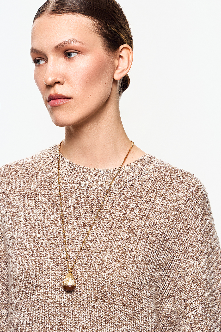 Вязаное платье