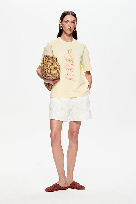 Футболки и топы