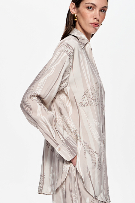 Рубашки и блузки