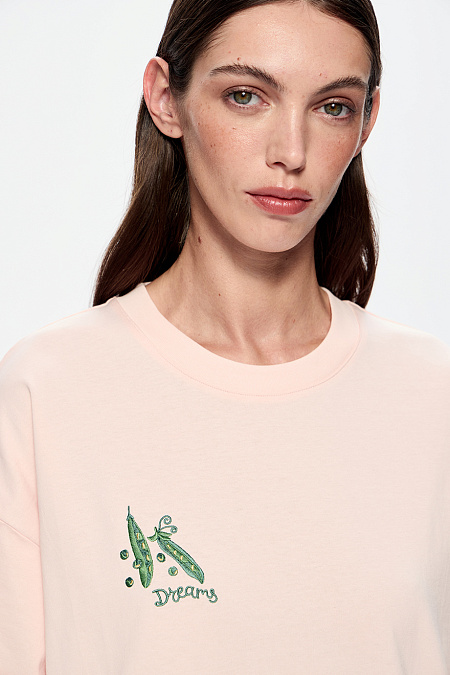 Футболки и топы